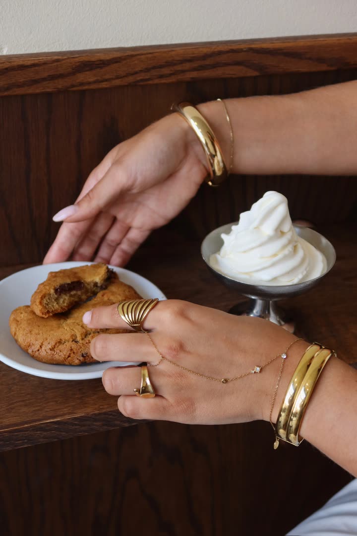 Koffie, cookies en soft serve bij The Coffee District, vastgelegd door Faymous